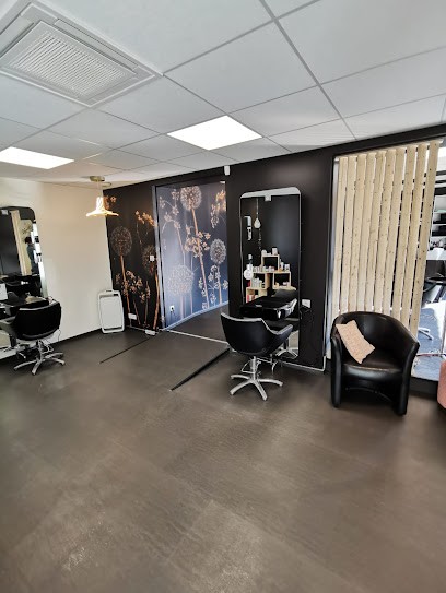 L'instant'k, Salon de Coiffure à Mouilleron-le-Captif