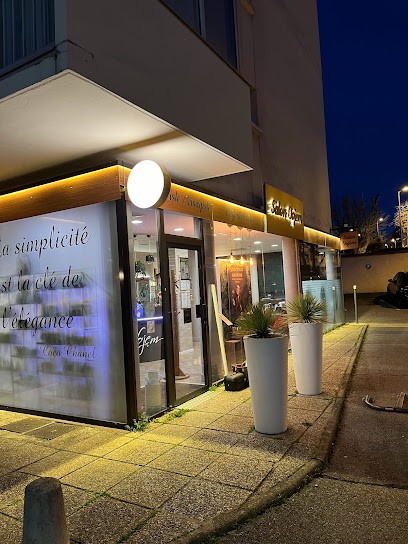 Salon S Dojem, Salon de Coiffure à Décines-Charpieu