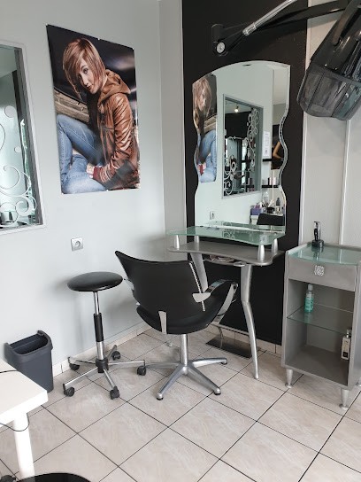 Evolu'tif Coiffure, Salon de Coiffure à Angerville-l'Orcher