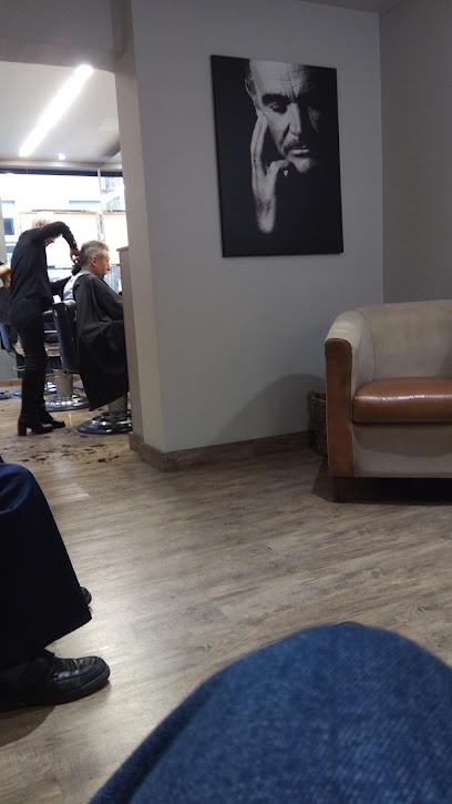 Coiffure Roland, Salon de Coiffure à L'Hôpital