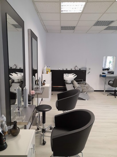 Crea'tif julie, Salon de Coiffure à Langeac