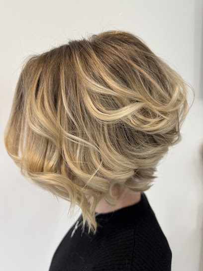 Coralie B Coiffeur à Divion