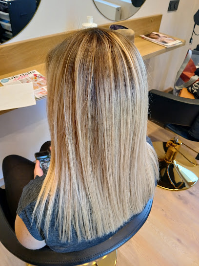 B.coiffure Coiffeur à Lugrin