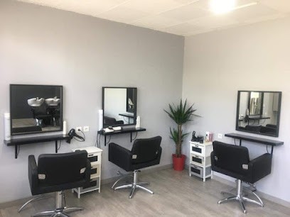 Les Tendances De Julie, Salon de Coiffure à Roche-la-Molière