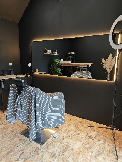 L'atelier By Jim Coiffeur à Coutiches