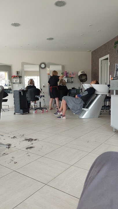 Carole Coiffure, Salon de Coiffure à Réquista