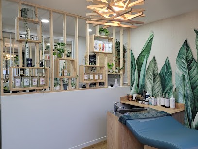 LCOIFFBIO ChezL, Salon de Coiffure à Vendôme