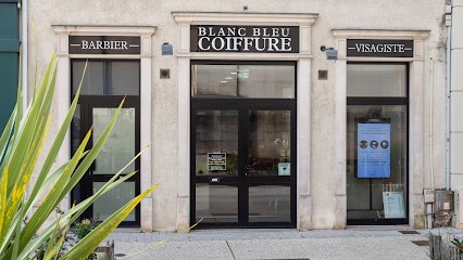 Blanc Bleu Coiffure, Salon de Coiffure à La Roche-sur-Yon