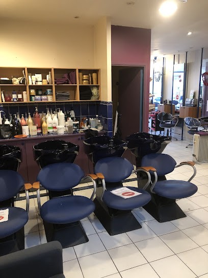 Hairtiste, Salon de Coiffure à Montigny-le-Bretonneux