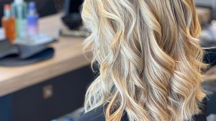 Karine Mazzelli Coiffure, Salon de Coiffure à La Ciotat