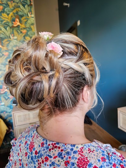 L Coiffure, Coiffeur à Domicile à Saint-Pierre-en-Faucigny