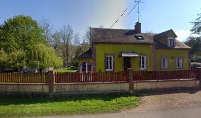 Céline Maury, Coiffeur à Domicile à Charny Orée de Puisaye