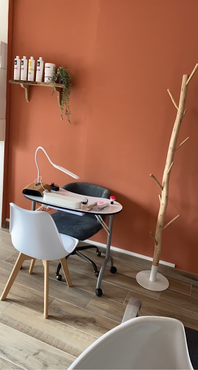 Tiff”coiffure, Salon de Coiffure à Auchel