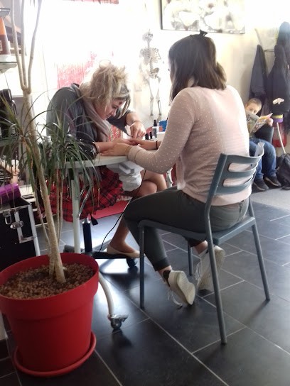 Nathyly's, Salon de Coiffure au Gué-d'Alleré