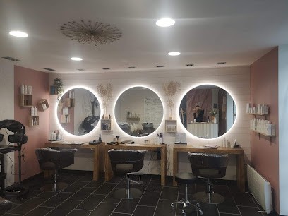 M l'atelier coiffure, Salon de Coiffure à Abondance