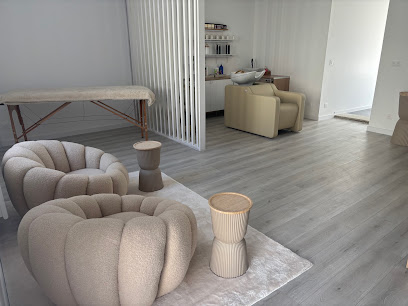 Beauty Lounge, Coiffeur à Rully