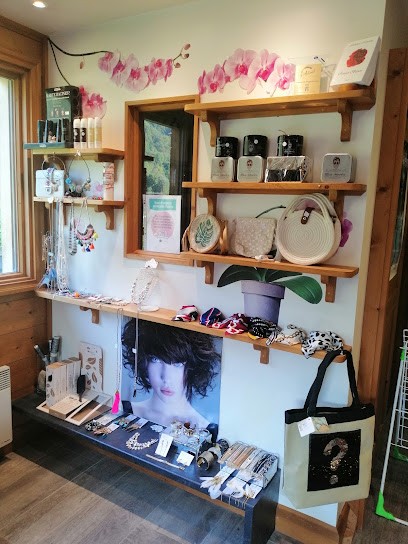 Brin d'Hair Coiffure, Salon de Coiffure à Verchaix