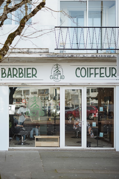 Chez Ad Barbier à Royan