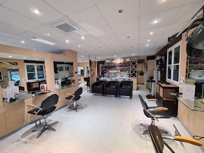 Créatif Coiffure, Salon de Coiffure à Mont-près-Chambord