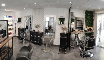 Mzelle Coiffure Coiffeur à Maclas