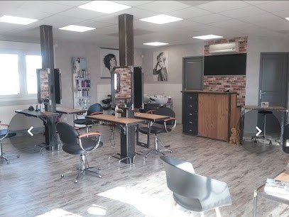 Isabelle Coiffure, Salon de Coiffure à Froideconche