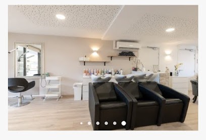 Renata Jane, Salon de Coiffure à Pérols