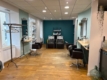 Le petit salon by Nelly, Salon de Coiffure à Saint-Paul-en-Jarez