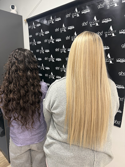 En Aparté, By Amélie Coiffeur à Bergerac