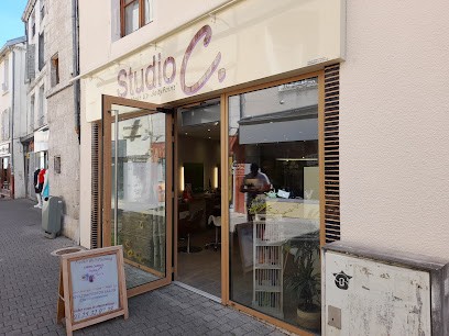Studio C, Salon de Coiffure à Chaumont