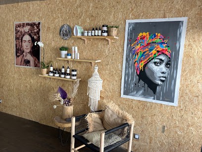 Chez Mademoiselle Coiffure, Salon de Coiffure au Puy-Sainte-Réparade