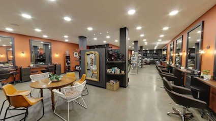 Maria Luigi Coiffure, Salon de Coiffure à Sérignan