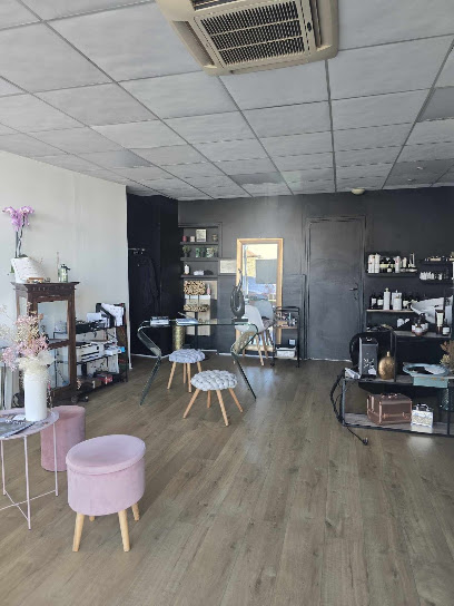 Guylaine Lamothe Gl Coiffure Relooking Coiffeur à Mont-de-Marsan