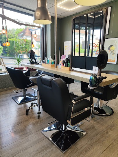 Fanny's coiffure, Salon de Coiffure à Metz