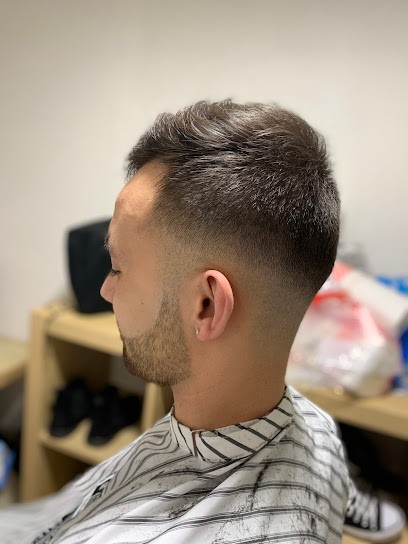 L'Hair & Barber, Coiffeur à Domicile à Pontarmé