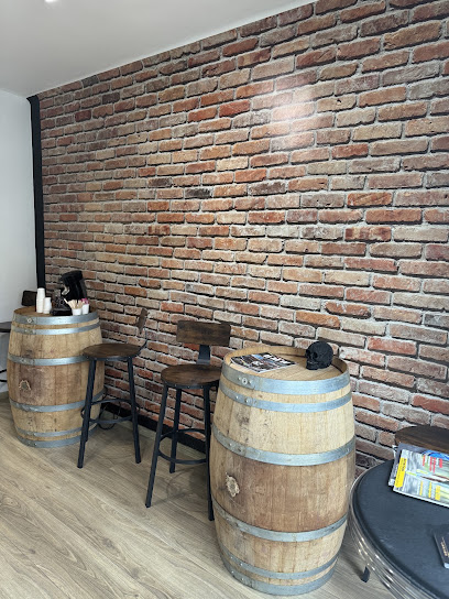 Barbershopbyandrea, Barbier à Saint-Paul-Trois-Châteaux