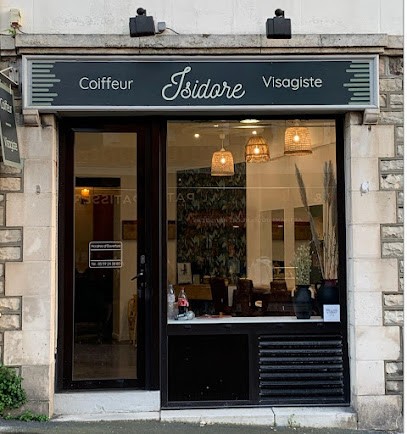 Isidore - Coiffeur/Visagiste, Salon de Coiffure à Biarritz