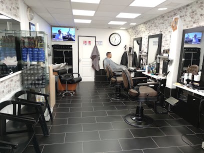 DH Coiffure, Salon de Coiffure à Décines-Charpieu