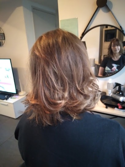 Sam'Coiff, Salon de Coiffure à Colondannes