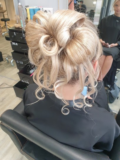 Le Studio Coiffeur Barbier, Salon de Coiffure à Nogent-le-Rotrou