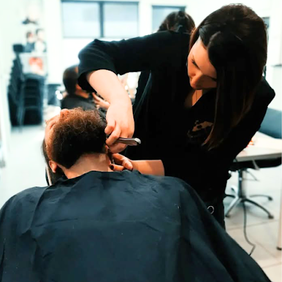 L'odysseane Coiffure Et Massage À Domicile - Le Pellerin Et Alentours Coiffeur au Pellerin