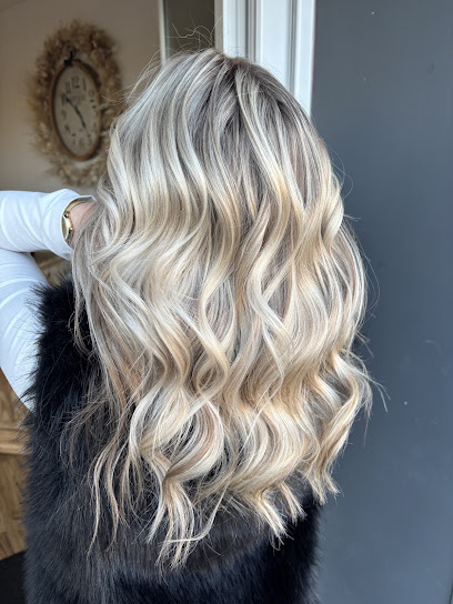 L'atelier Coiffure Coiffeur à Berneuil
