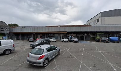 Atout Tête Sabine B, Salon de Coiffure à Oloron-Sainte-Marie