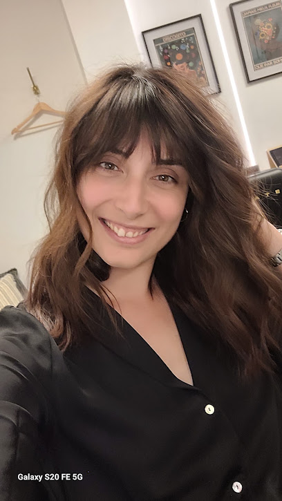Claire Adad Coiffure Coiffeur à Paris 09