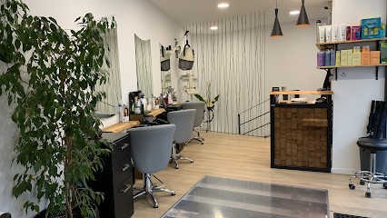 98 AVENUE COIFFURE & ESTHÉTIQUE, Salon de Coiffure à Vichy