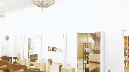 Le Salon, Salon de Coiffure à Montélimar