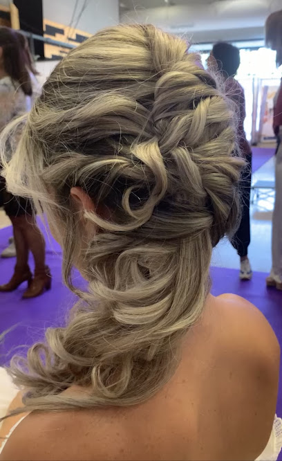 Magali Perrier Coiffeur à Charlieu