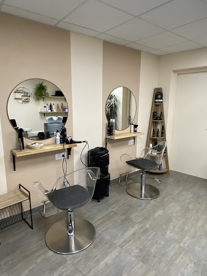 L’hair Pur, Salon de Coiffure à Suze-la-Rousse
