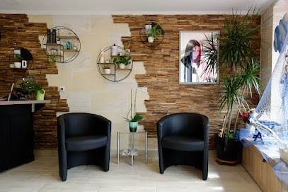 Salon Dominique, Salon de Coiffure au Pin