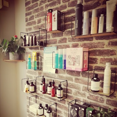 Salon New Head, Salon de Coiffure à Rives de l'Yon