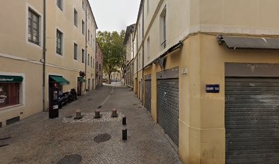 Frédéric Galano, Salon de Coiffure à Nîmes